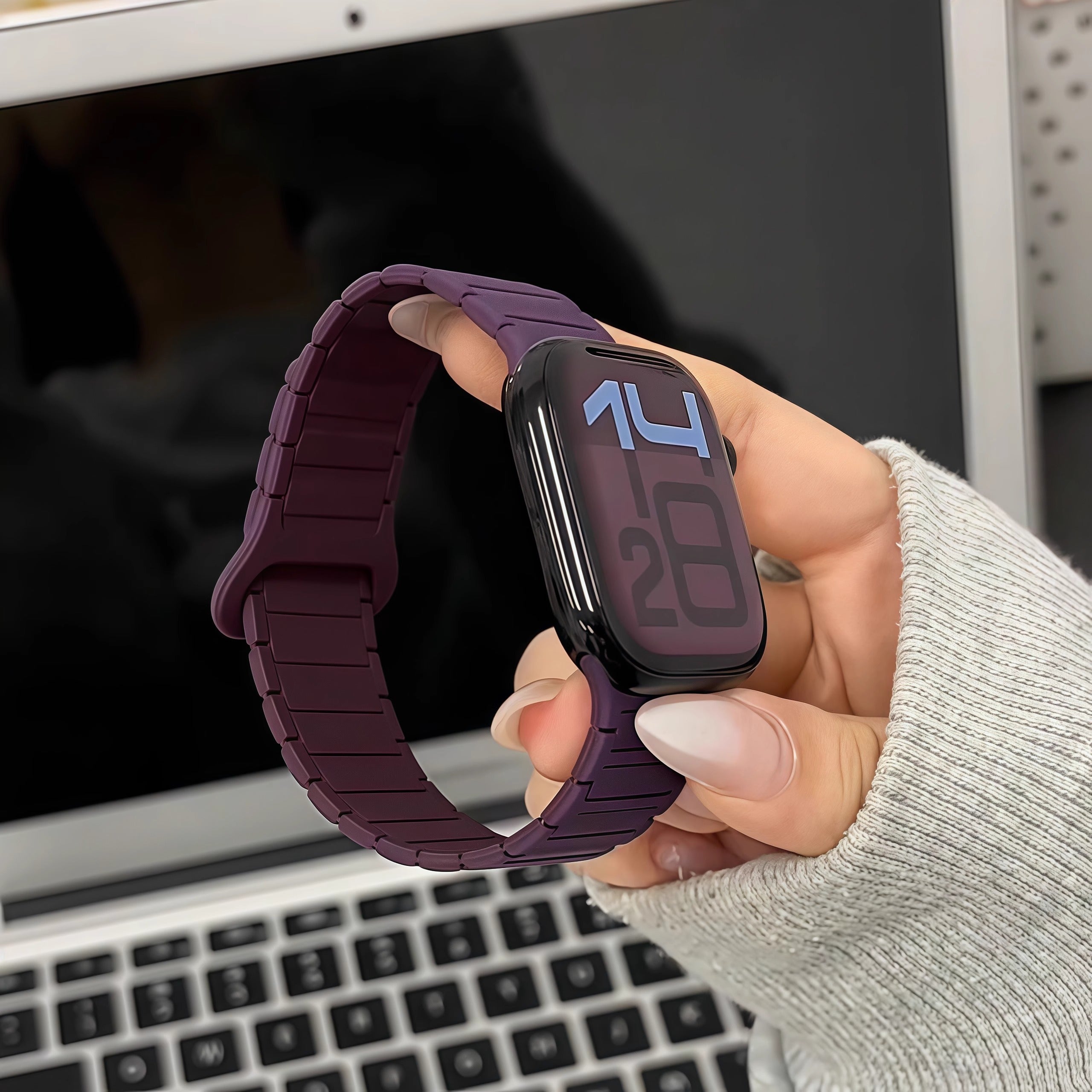 Magnetic Silicone Strap For Apple Watch